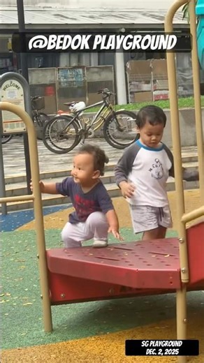 Playground near value dollar in Bedok. Great place to keep toddlers occupied while shopping.