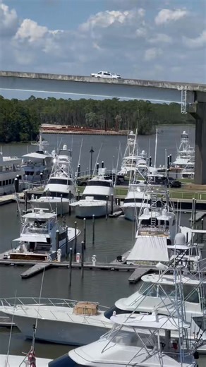 We made it to our destination! Perdido Key is gorgeous! We are about to hit the streets and see what’s up at the Wharf now. | Robin Brown Perrone