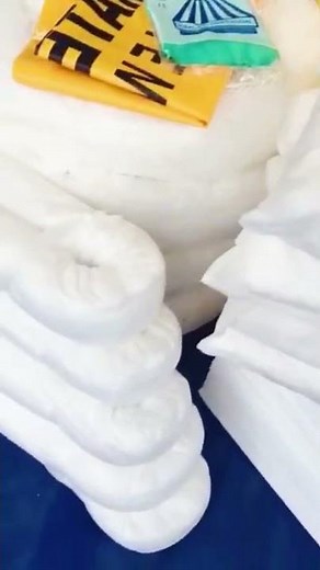 How do you use a oil spill kit？