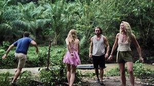 225K views · 9.8K reactions |  The ultimate scene you can't miss! Have you seen this movie? If so, let me know which scene was the most memorable #fblifestyle #fyp #horror #thriller #moviescenes | Celepp Network | Facebook