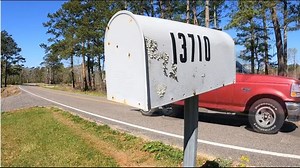 USPS asking homeowners to move mailboxes across highway; residents fear it's too dangerous