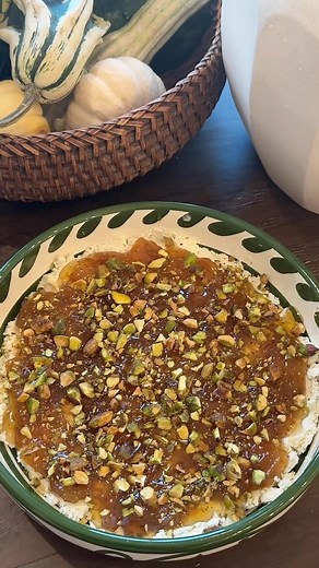lex nicoleta on Instagram: "DELISH 🧀 #boursin #appetizer #fallrecipe #easyrecipe #entertainingathome"