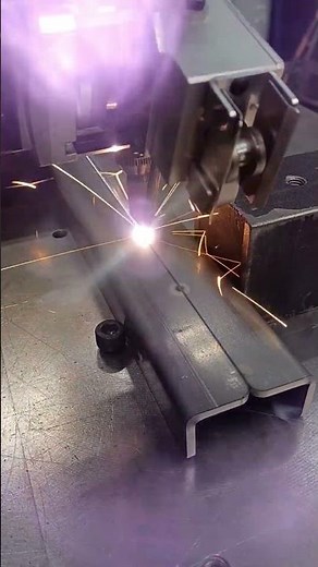 【作業動画】協働ロボット ファイバーレーザ溶接機 #島田工業株式会社