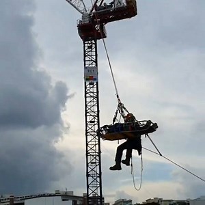98K views · 2.1K reactions | WATCH: SCDF responders work to rescue a man who injured his leg while on a tower crane 40m in the air. https://cna.asia/3jWz0Pe (: Singapore Civil Defence Force) | CNA | Facebook