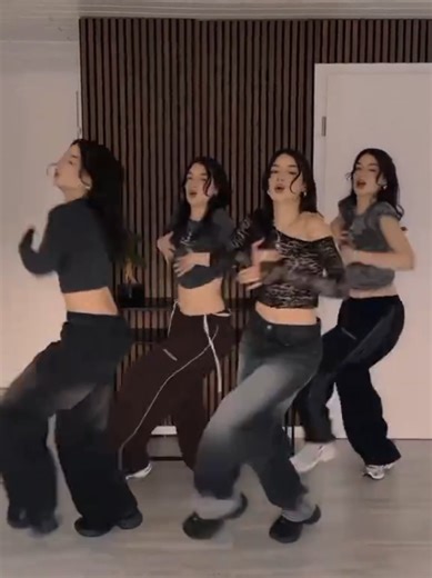 #fyp #❤️❤️❤️❤️❤️ #tiktokviral #dancebar #fypp