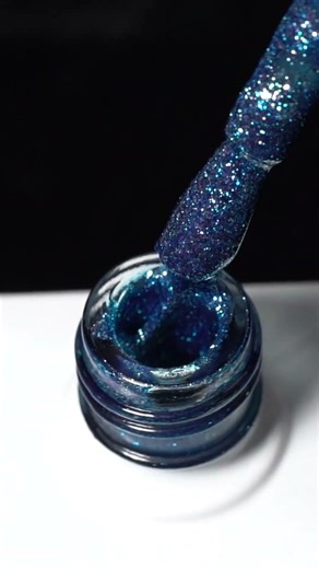 2026 Nail Trend Glitter Gel: Meet Lourian VIP Diamond Gel