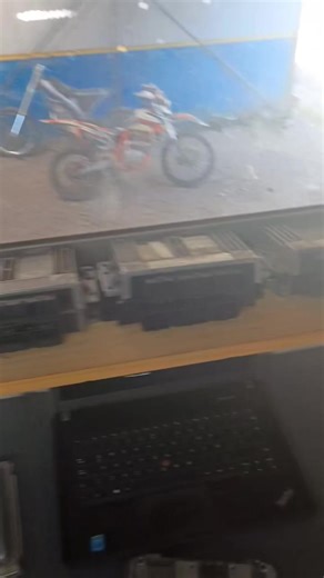 Jose Galaz Madrid on Instagram: "ECU reprogramable low cost 😬"