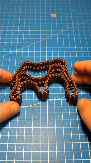 The simplest track links in the assembly? #shorts #tanks #scalemodel #tankmodel #modelkit