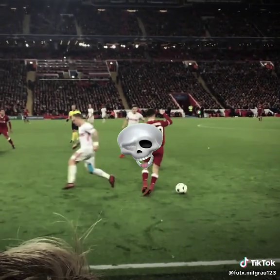 Amazing Football Skills and Tricks Compilation