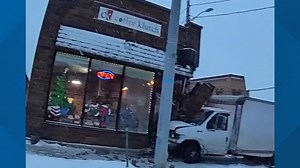 Kalamazoo County crash causes vehicle to strike local coffee shop