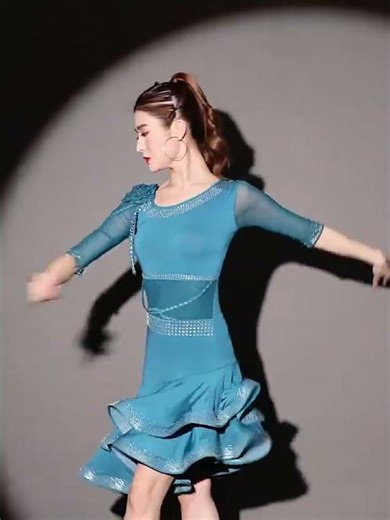 B-2436 라틴댄스복 라틴원피스 플라워 프릴 라인댄스복