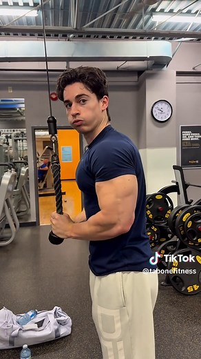 Effective Chest, Shoulder & Tricep Workout Guide