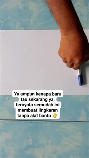 Rini Disti on Instagram: "Tips mudah membuat lingkaran tanpa alat bantu👌 #fyp #reels #tipsmembuatlingkaran #jangkauanluas #idekreatif #viral #tipsandtrick #fbpro"