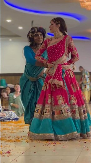 Radha Krishna💙💛 #dance #vrindavan #vrindavankrishna #krishna #radhe #dancer #radhegovind #love