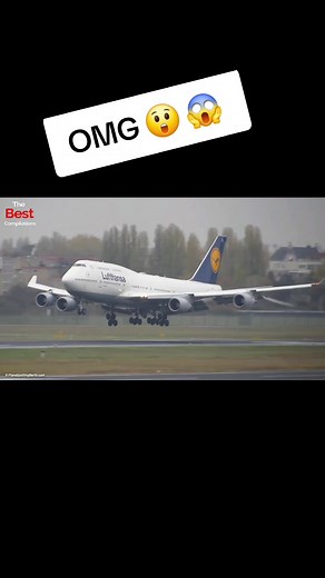 landing in storm 😭😭😭 #emergencylanding #flight #plane #landing