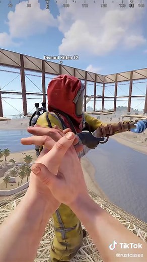 Rust Spleef Challenge: Last Standing Wins Skins! 😳