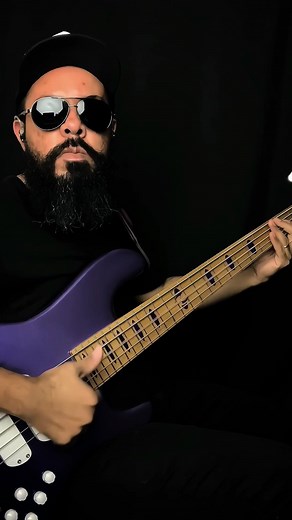 YES - Owner of a Lonely Heart Bass: Zbass #YES #ownerofalonelyheart #bassplayer #baixista #bajista