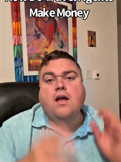 Understanding How Travel Agents Earn Their Income