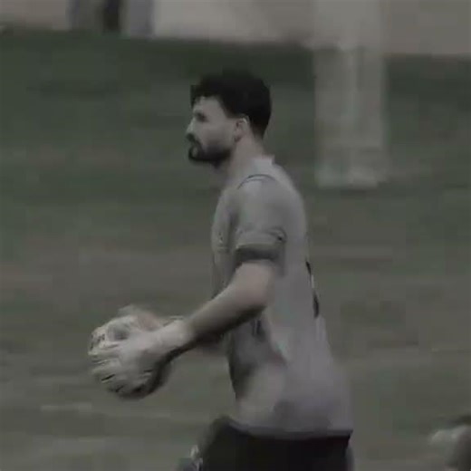 أبن صالح يلعب لأجل الشعار 💙🦅💪🏻🔥