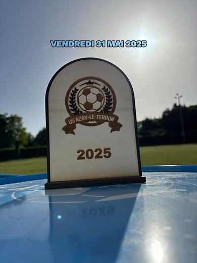 Nous tenons à vous adresser nos plus sincères remerciements pour votre présence lors de notre match de gala. Votre soutien, votre enthousiasme et votre bonne humeur ont grandement contribué à faire de cet événement un moment génial. Ce fut un réel plaisir de vous accueillir et de partager avec vous cette belle rencontre placée sous le signe du sport, de la convivialité et de la solidarité. Merci d’avoir répondu présent et d’avoir fait vibrer les tribunes avec nous. Nous espérons vous revoir très