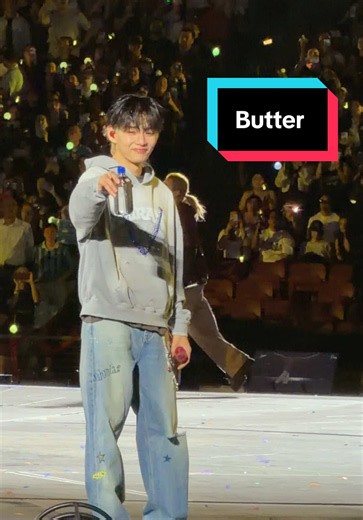 Namjoon and Taehyung Stanford Moment — Fan Interaction Highlight
