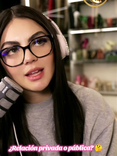 Relación pública o privada? 🤔 @Melissa Navarro #soymelissanavarro #melissanavarro #mexico #relación #paratiiiiiiiiiiiiiiiiiiiiiiiiiiiiiii