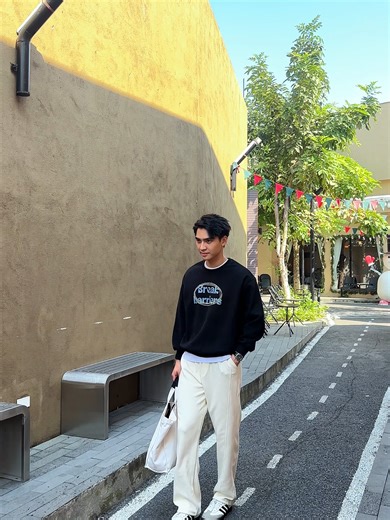 FM STYLE | COOL BUT DANGEROUS 😏 Anh không hoàn hảo, nhưng outfit này đủ làm em nhìn thêm vài giây 👀✨ #FMStyle #FMoutfit #FMTikTok #outfitnam #thoitrangnam