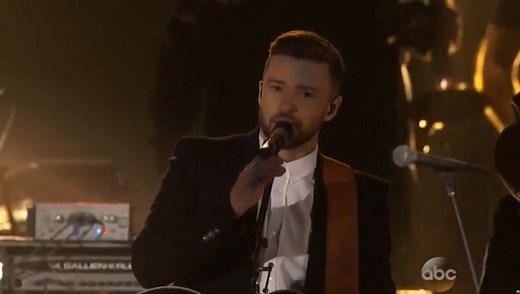 See Chris Stapleton and Justin Timberlake's CMA Duet
