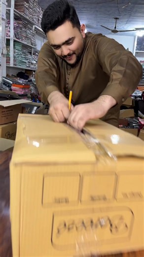 Khubsurat Suit Ki Pehchaan: Order Karo Abhi