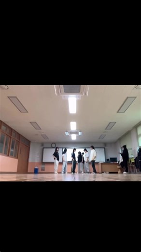 KPOP_AND@DANCE on TikTok