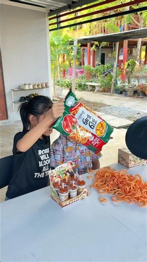 Pour it! #watdibell #สวัสดีเบลล์ #โบ๊ะบ๊ะshorts