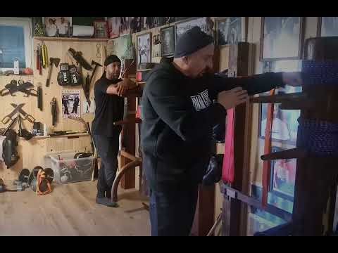 Wing Chun vs 52 Blocks talking about Elbow strikes