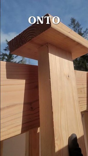 Perfect Rafter Tails! Chalk Line & Jig Trick 🔥 #carpentry #shorts #diy #woodworking