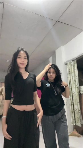 daisy (@daisyreyaviso01)’s videos with Body go - MOLIY