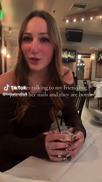 Nail Tech Tips: Stunning Nail Designs for Friends