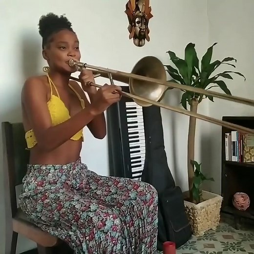 Yudith Rojas - Trombone Player . Desafinado - Tom Jobim! . . . #trumpetlovers #trumpet #trompeta #trombone #tromboneplayer #trombonelife #trombon #tomjobim #desafinado #jazzmusic #jazz #worldmusic #bossanova #great | Trumpet Lovers