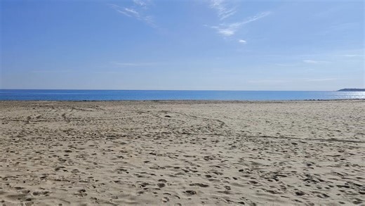 The Resort in October #sunnybeach #nessebarbulgaria #sunnybeachbulgaria #october #sunnybeach☀️ #sunnybeachbulgaria☀️🌊🏖 #sunnybeach2025 #holidayseason | Sunny beach tours