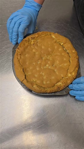 Delicious White Chocolate Cookie Pie Recipe