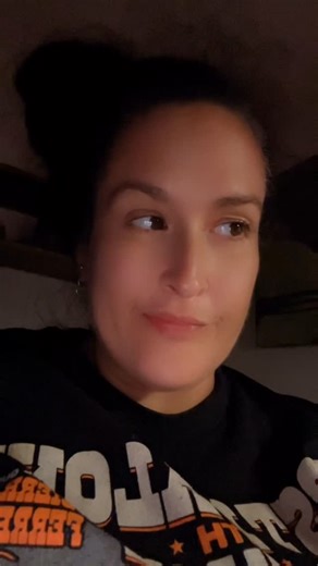 81N63818 on Instagram: "#brokennail #brokeanal #thatllasthashtagwasonpurpose #cantdoanythinglikethis #brokenfuckingnail"