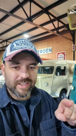 Le magnifique HY original du film Louis La Brocante Disponible à la vente chez Côtière Vintage 01120 La Boisse #pourtoi #cotiereauto #citroën | Cotière auto