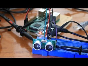 Ultrasonic distance sensor as an oil level gauge