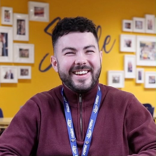 💙 Come and join us as a Hays Travel homeworker! 🧡 ⭐ Meet Andrew, one of the friendly faces that make up our Homeworker Support team, this is what he has to say about becoming a Hays Travel homeworker! ✅ 3 reasons to work with us: - We are an award winning company - Hands on support and training - We care about our people and love watching them succeed ✨ We’re with you every step of the way, & while you might be at home, you’ll not be alone! 😀 Come and join the UK's largest independent travel