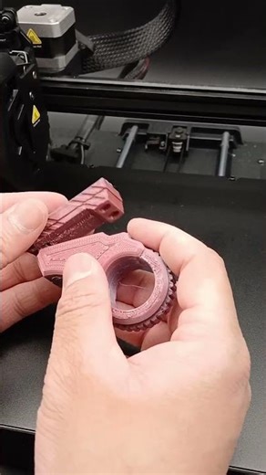 3D Printer vs Fidget Toy - See what happens?