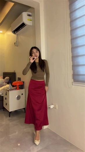 Elevate Your Style with a Long Silk Skirt