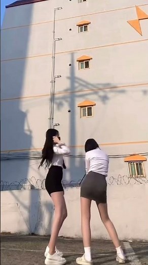 #돌핀팬츠 #댄스 #돌핀 #인스타 #추천 #제로투 #틱톡 #치마 #교복 #옛날영상