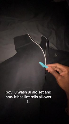 Alo Lint After Washing: How to Get a Refund or Fix
