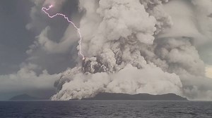 VIDÉO. Iles Tonga : l’éruption dévastatrice du volcan vue du sol