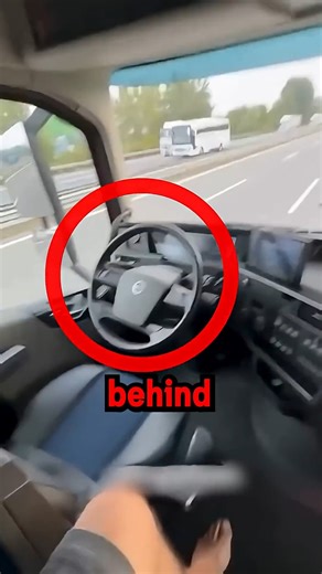 Man falls asleep while driving😲 | Curious Facts