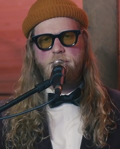Your Uncle Al made a TV show and it’s now available for all to see. Live original music, some sketch comedy, an interview with my main man Samm Henshaw. Follow the link in the comments to watch the hour long special! | Allen Stone