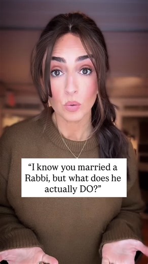 Gitty Hecht on Instagram: "Never met a man less bored in my life @mordechaihecht"